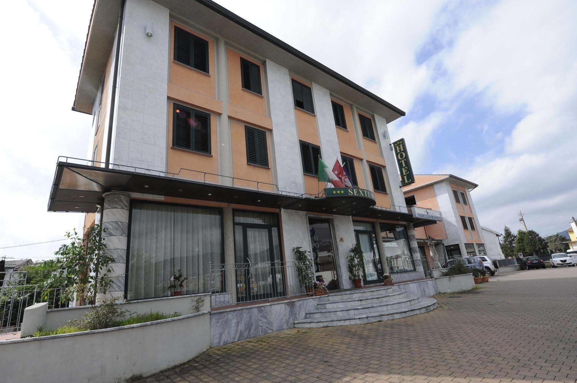 Hotel Sextum Bientina Exterior foto